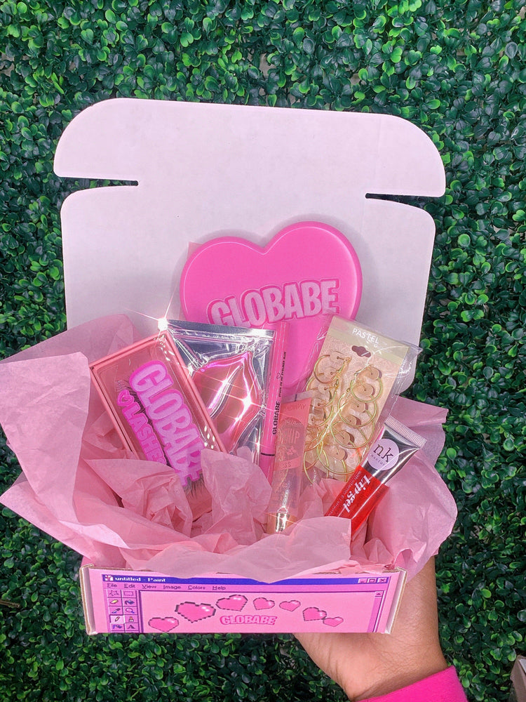Summer BADDIE box Lipgloss Jewelry + Butterfly clips 🦋