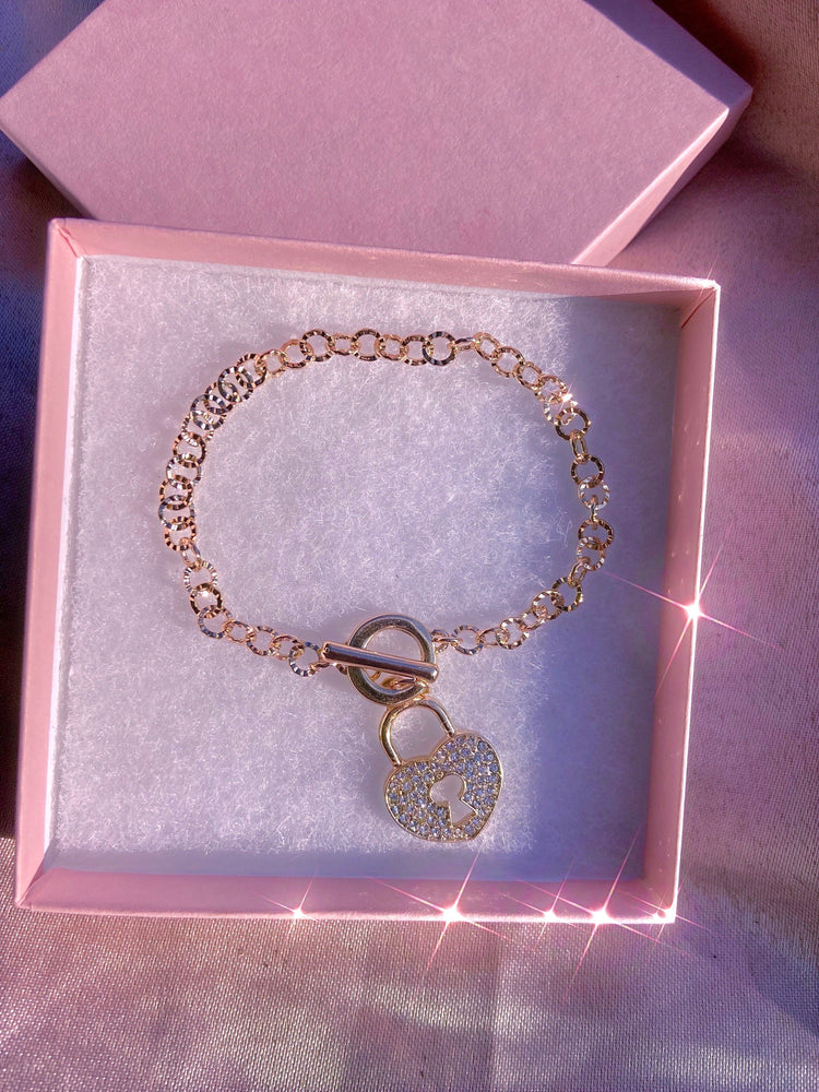 Locket of LOVE babe Bracelet 💜🦋