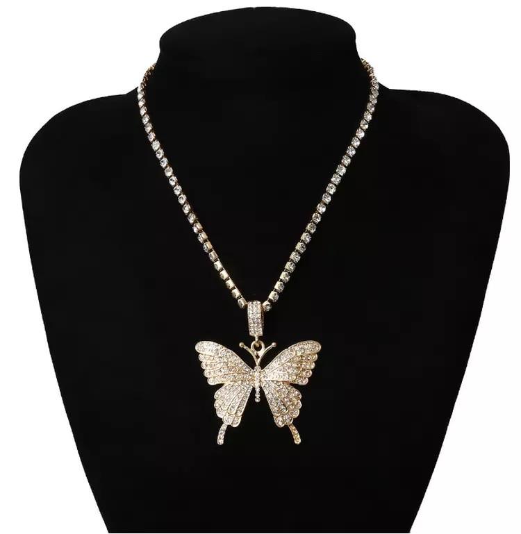 
            
                Load image into Gallery viewer, Butterfly DREAM ICE Necklace Glo Babe Gold 
            
        